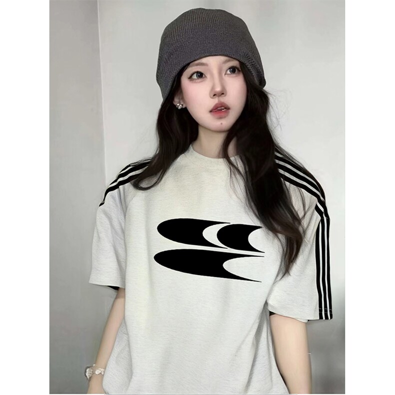 抖音得物品质二开240克宽松纯棉美式潮牌印花三条杠中性风短袖T恤,男装T恤,电商A486-1