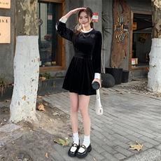 【现货】1C128-6601-圆领珍珠丝绒高腰A字连衣裙P100-K165，女装连衣裙，2D148