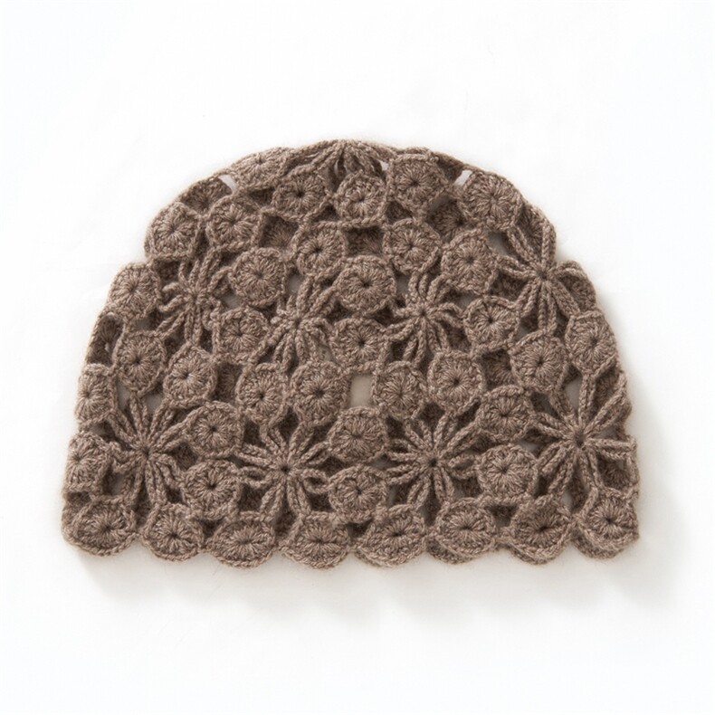 2025年冬季新款百搭女士手工钩花镂空帽，帽子，品秋羊绒
