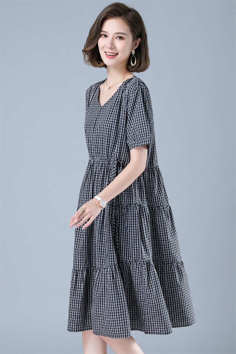 中长款格子圆领连衣裙女2023夏季大码宽松遮肚子显瘦亚麻A字裙女，女装连衣裙，风姿绰