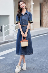 牛仔连衣裙女夏季宽松遮肚长裙气质高端2024新款时尚衬衫裙子图片