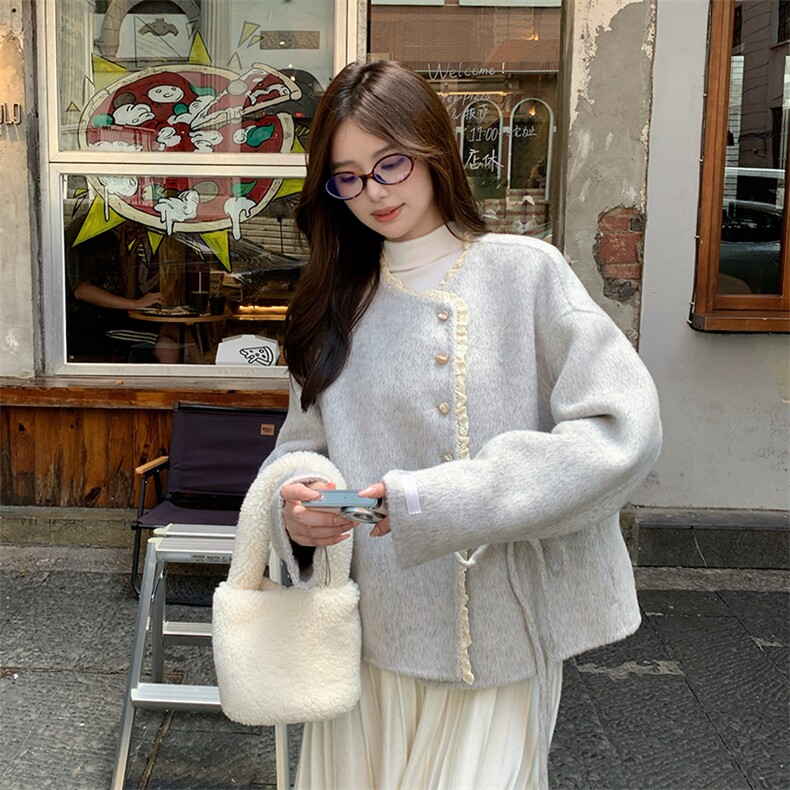 时髦甜美花边拼接双面呢外套女2025冬季新款气质减龄短款毛呢上衣,女装毛呢外套,2D080