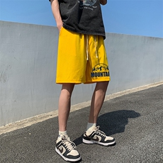姜黄色