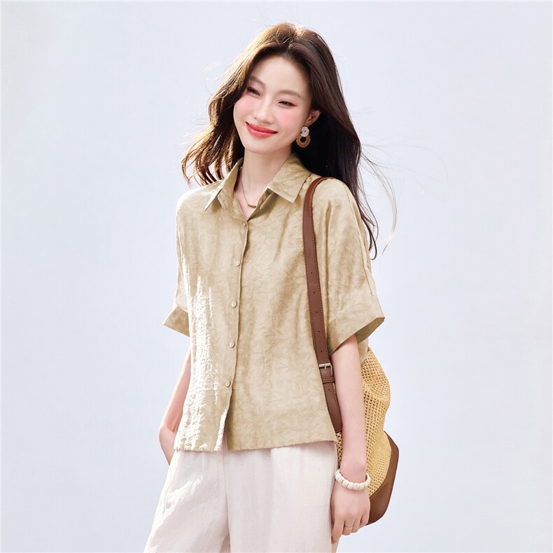 长期现货2026夏季新款提花衬衫女中老年妈妈装宽松天丝T恤上衣潮,女装衬衫,璐依舞