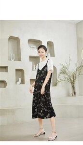 现货，夏季新款-设计师系列趣味印花吊牌连衣裙,女装连衣裙,觅处