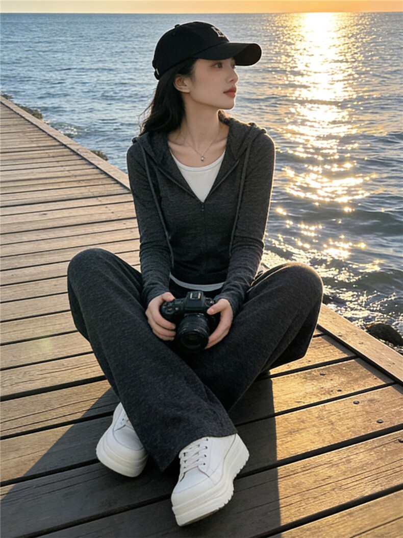 黑灰色休闲运动套装女春秋时尚新款连帽长袖卫衣阔腿长裤两件套潮,女装套装/套裙,江南