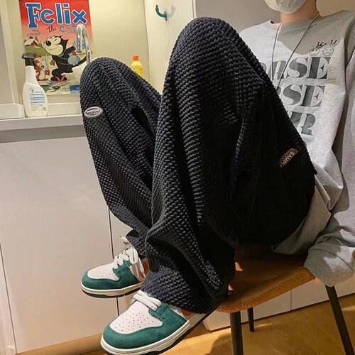 直筒新款青春流行长裤菠萝格运动裤A548P38,穿休闲裤搭配棒球服可以吗图片