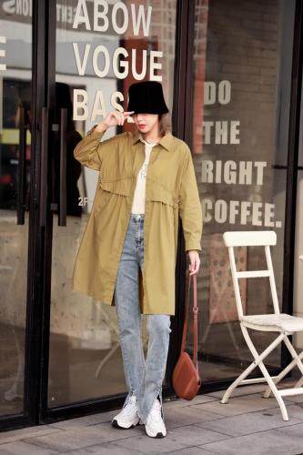 抽绳设计韩版风衣，女装风衣，美惠百合