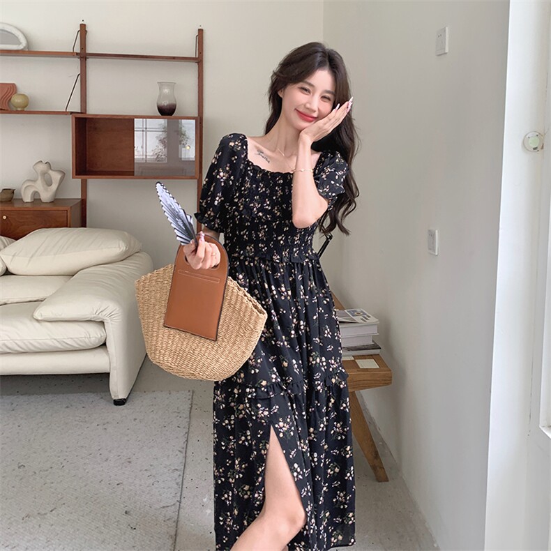 法式温柔风碎花连衣裙女2025新款夏季优雅开叉设计收腰显瘦小黑裙,女装连衣裙,帛锦泉