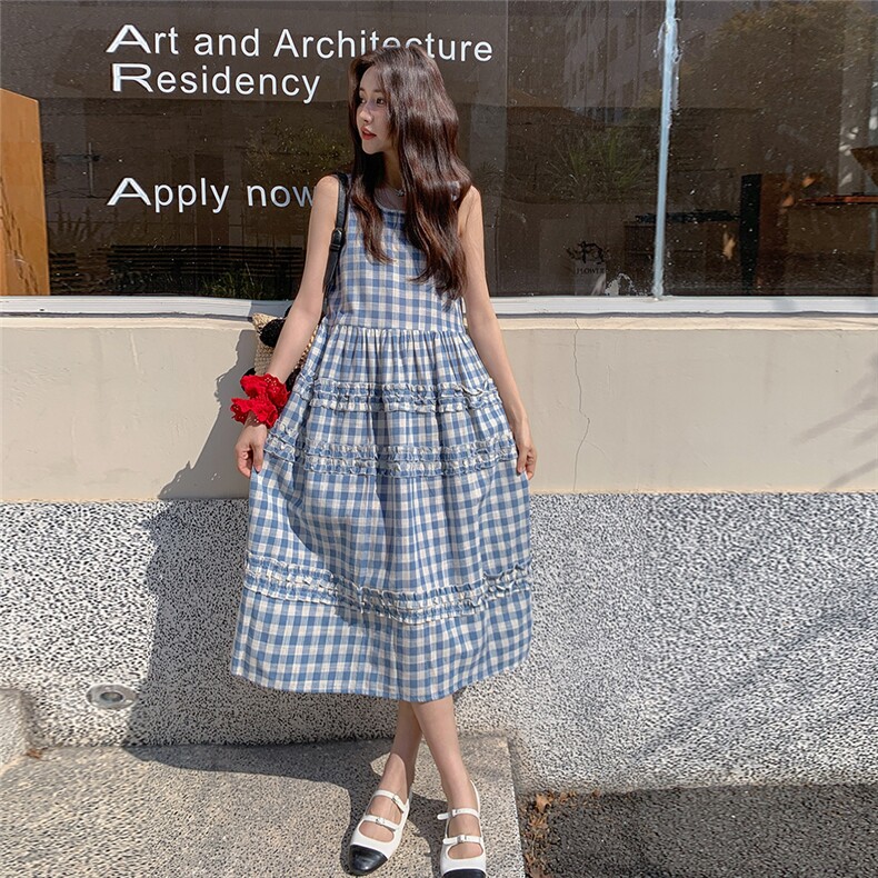 蓝色韩系减龄木耳边拼接格纹连衣裙女2025夏季复古小众气质背心裙图片