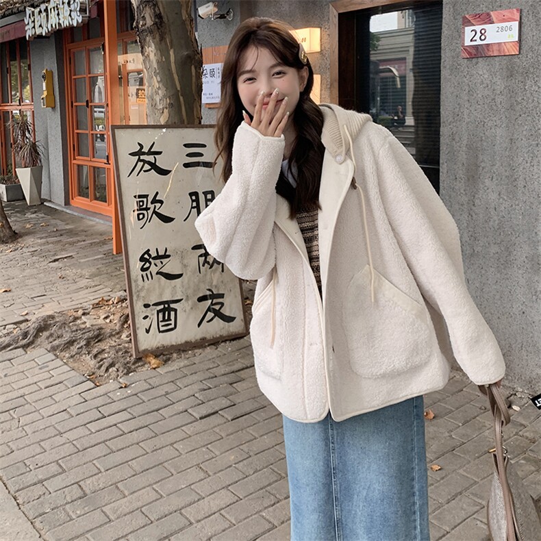 现货24秋皮毛一体短外套9021-P155-K218,女装短外套,2C305