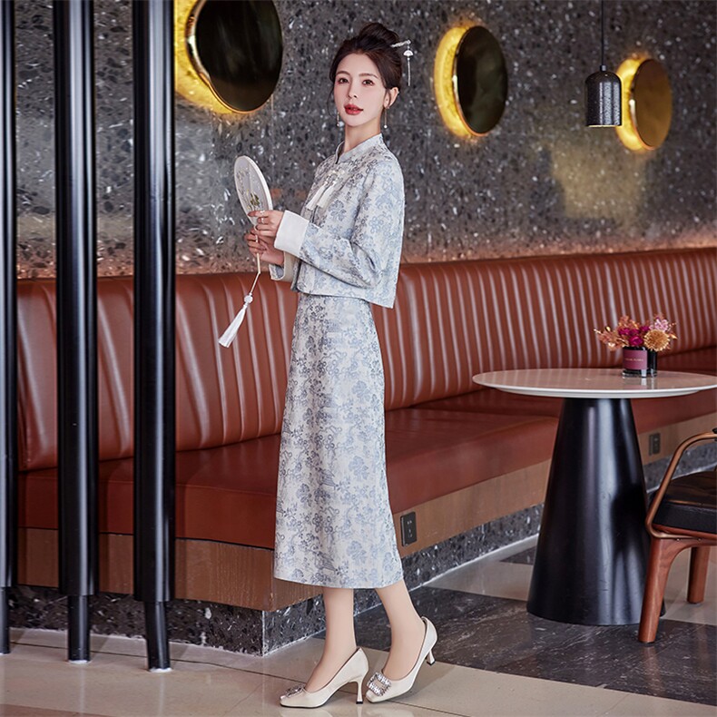 新中式国风套装裙女2025春季新款高级感气质法式盘扣连衣裙两件套,女装套装/套裙,铭街依杨