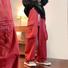 红色