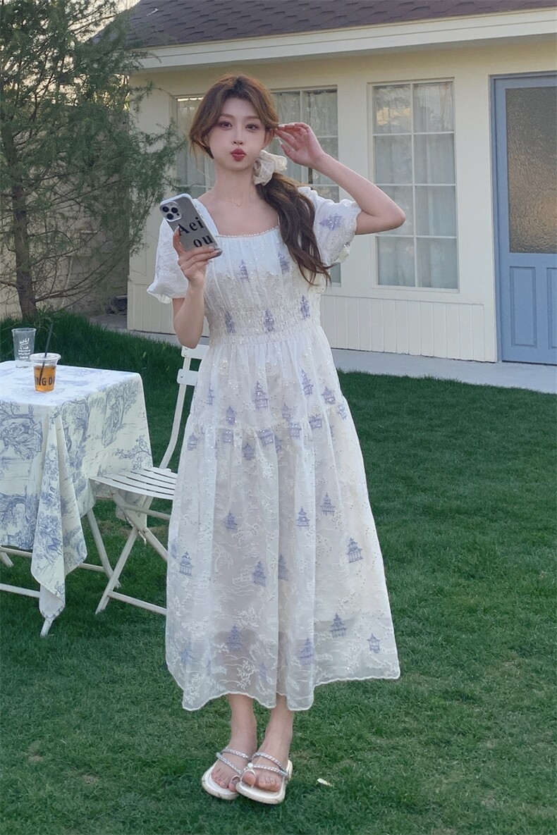 荡领刺绣仙女裙纯欲拼接连衣裙夏季收腰初恋小众碎花显瘦气质初恋,女装连衣裙,浙宝208A