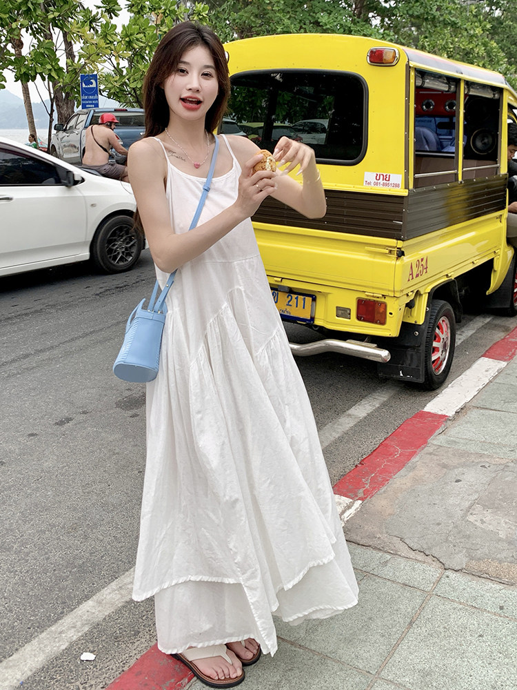 2025年夏季不规则清新甜美文艺/优雅吊带连衣裙大摆裙,女装连衣裙,诺蝶