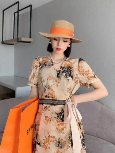 夏季新款连衣裙，女装连衣裙，艾伊贝雪