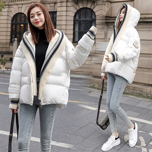 韩版白色羽绒服女2021年新款白鸭绒短款小个子冬季外套图片