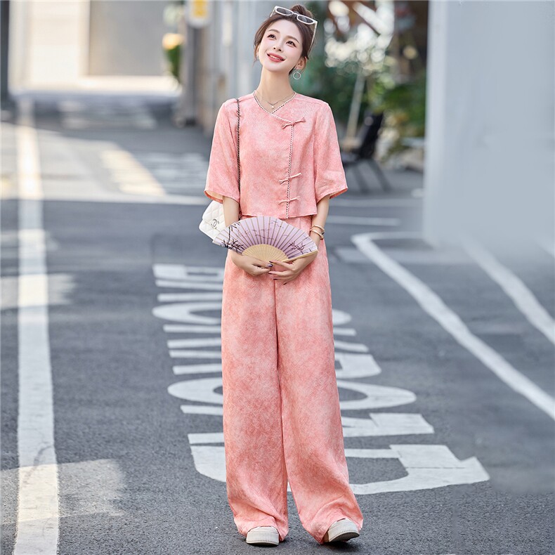 巨好看的年轻洋气套装女2025夏季新款民国风中式盘扣超火两件套裤,女装套装/套裙,伊仟回