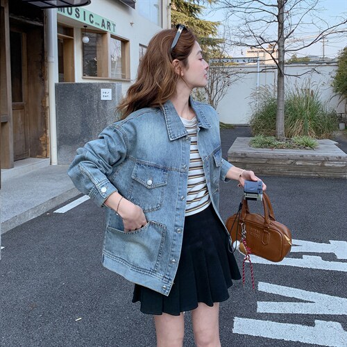 2026年春季休闲宽松时尚短款百搭牛仔外套，女装牛仔外套，文熹诺