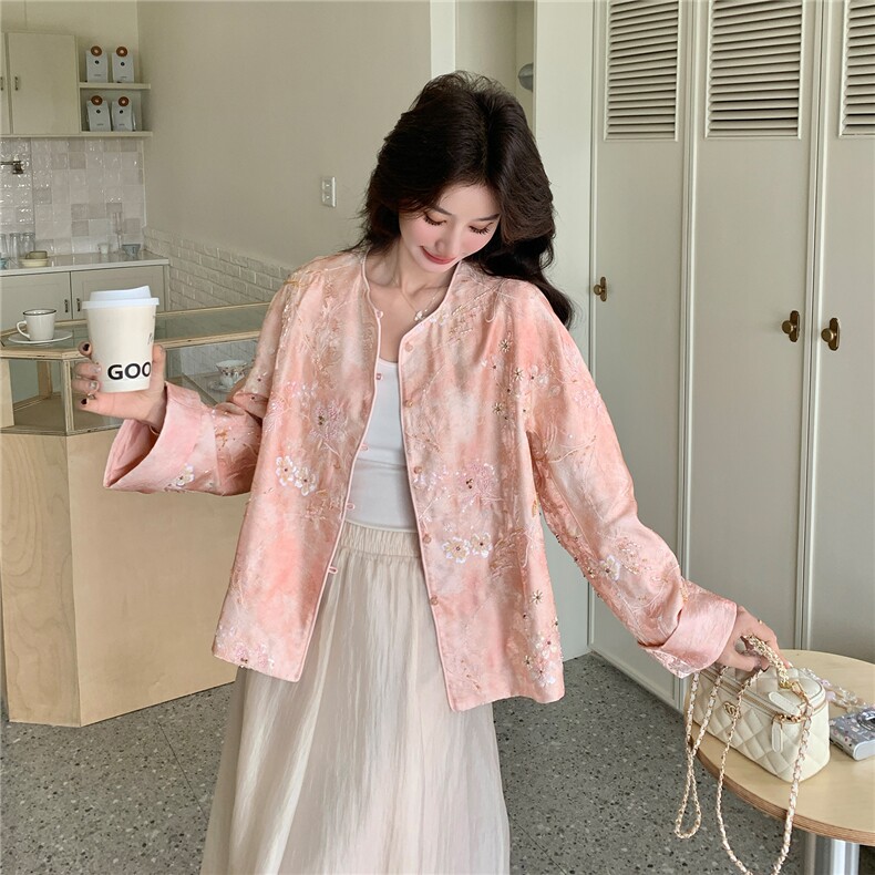 新品~~重工粉色钉珠风短外套W673P195K318,女装短外套,2C209