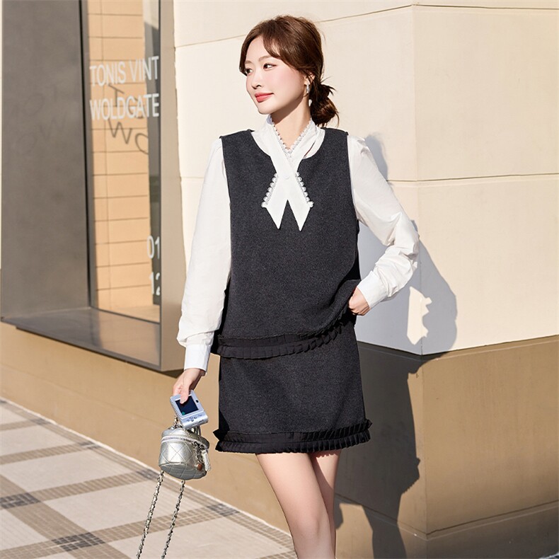 时尚休闲套装女2025年新款无袖坎肩上衣短裙两件套女春季,女装套装/套裙,采品优优