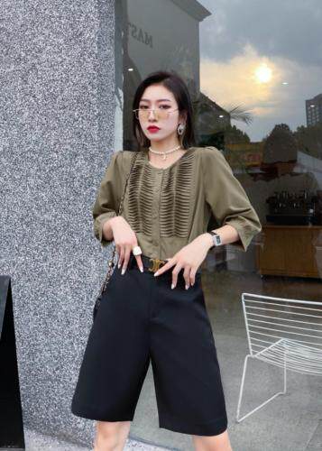 韩版洋气设计小衫，其它，她家