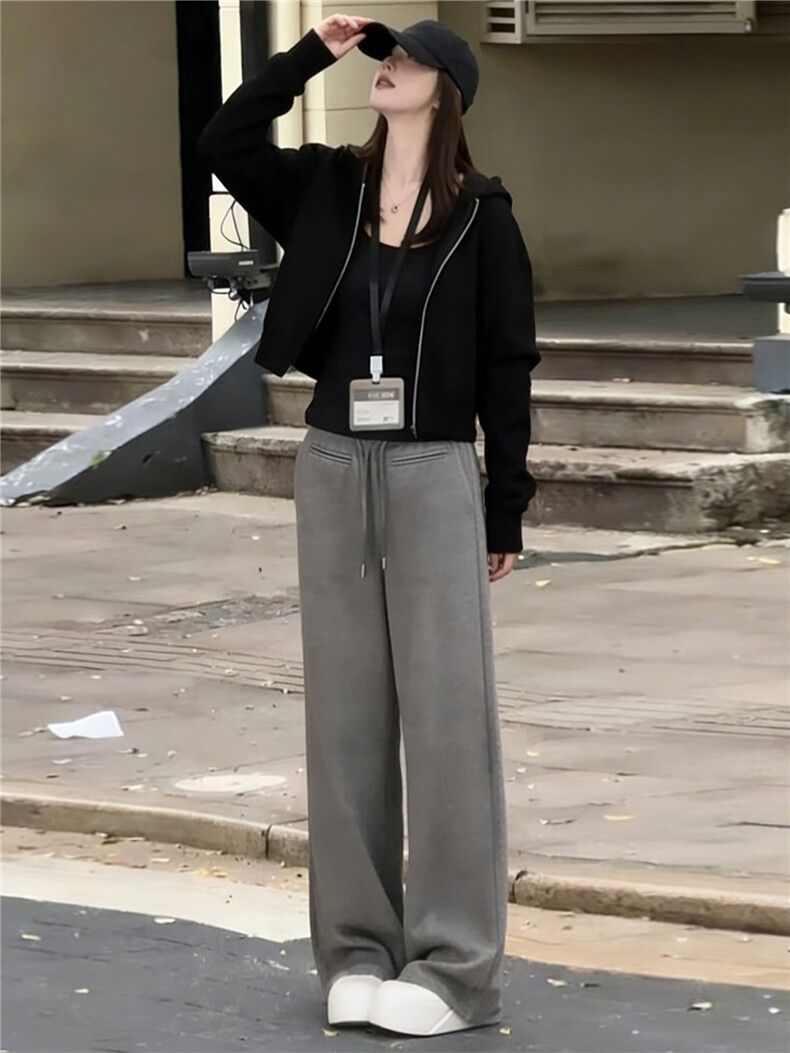高级感休闲运动套装女秋季款短款卫衣内搭黑色背心阔腿长裤三件套,女装套装/套裙,江南