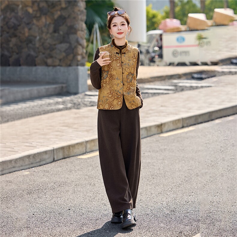 新中式风刺绣马甲套装女2026春新款高级感气质妈妈装洋气三件套,女装套装/套裙,悠米
