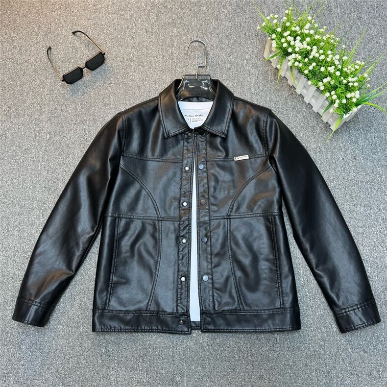 (网络图慎用有大货)PU皮衣翻领纯色拼接机车夹克313B-JK6610-P120图片
