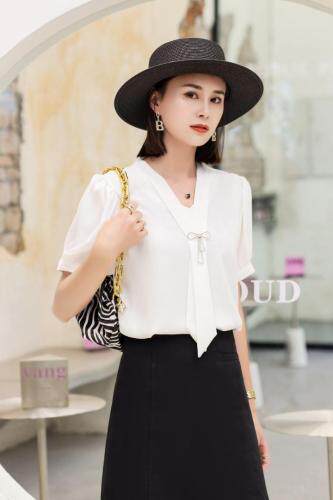 蝴蝶结小衫，女装，青云阁