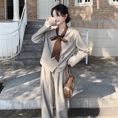 春现设计感御姐盐系西装两件套B190-5015-P170-K238，女装套装/套裙，2B190
