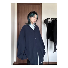 藏青色