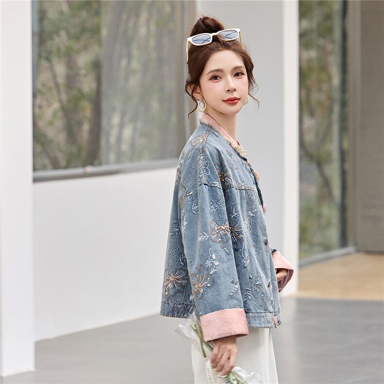 新款春款新中式重工刺绣牛仔外套,女装短外套,布芭啦