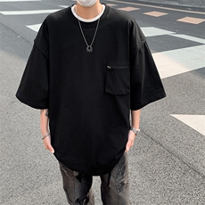 黑色