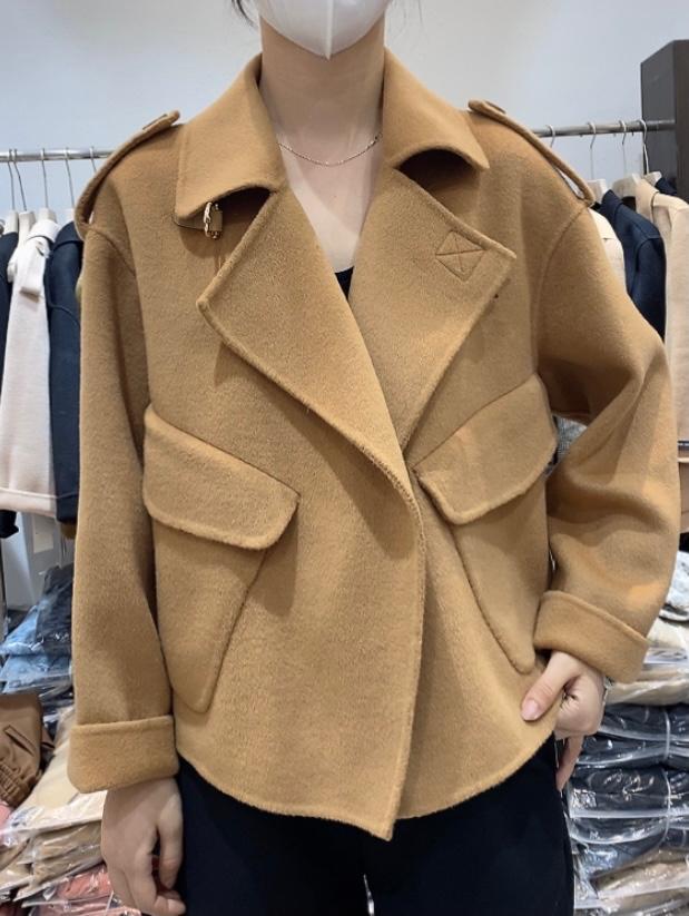 2021秋冬新款高端斜扣双口袋设计感羊毛双面呢外套,女装其它,L·H·X