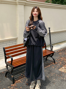 松弛感撞色休闲卫衣半身裙两件套女2025秋季新款韩系温柔甜美套装图片