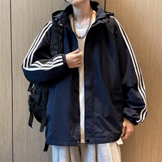 藏青色