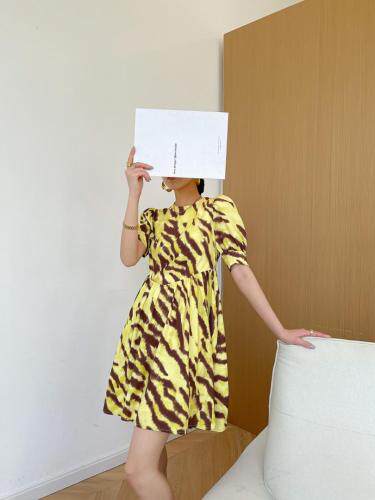 现货##黄底斑马纹高腰连衣裙，女装连衣裙，LION&CAT(2F)