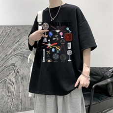 黑色