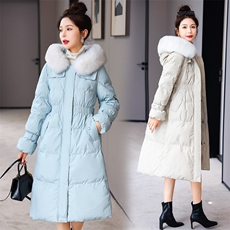 羽绒服新款2022年女装腰间抽绳修身可脱卸真狐狸毛领长款90白鸭绒，女装羽绒服，时尚俏佳人