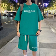 绿色