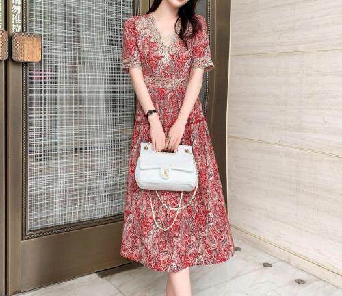 夏季连衣裙，女装连衣裙，菲歌