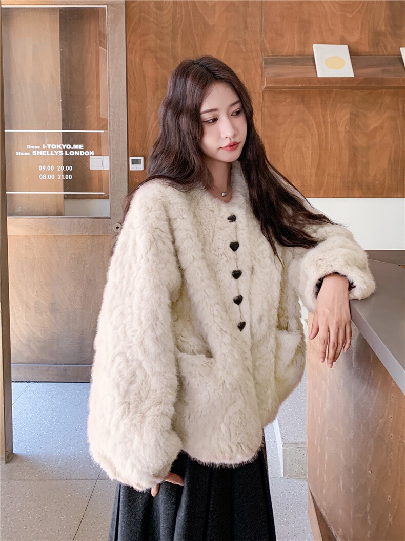 现货主推2025新款皮毛一体环保皮草减龄大衣冬1535-P175K268,女装皮草,莘蕾
