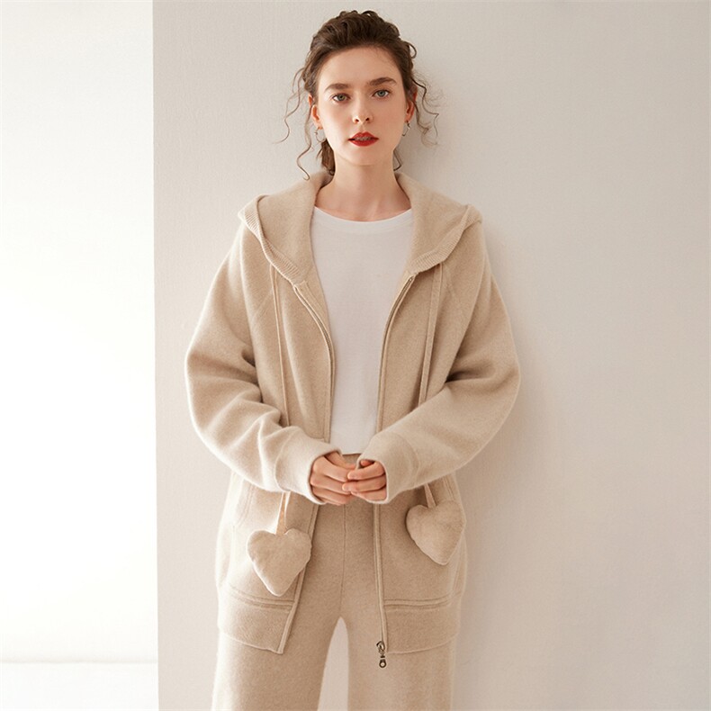 秋冬新款连帽套头爱心35%羊绒衫2024年秋季，女装羊绒衫，朵沐纯羊绒