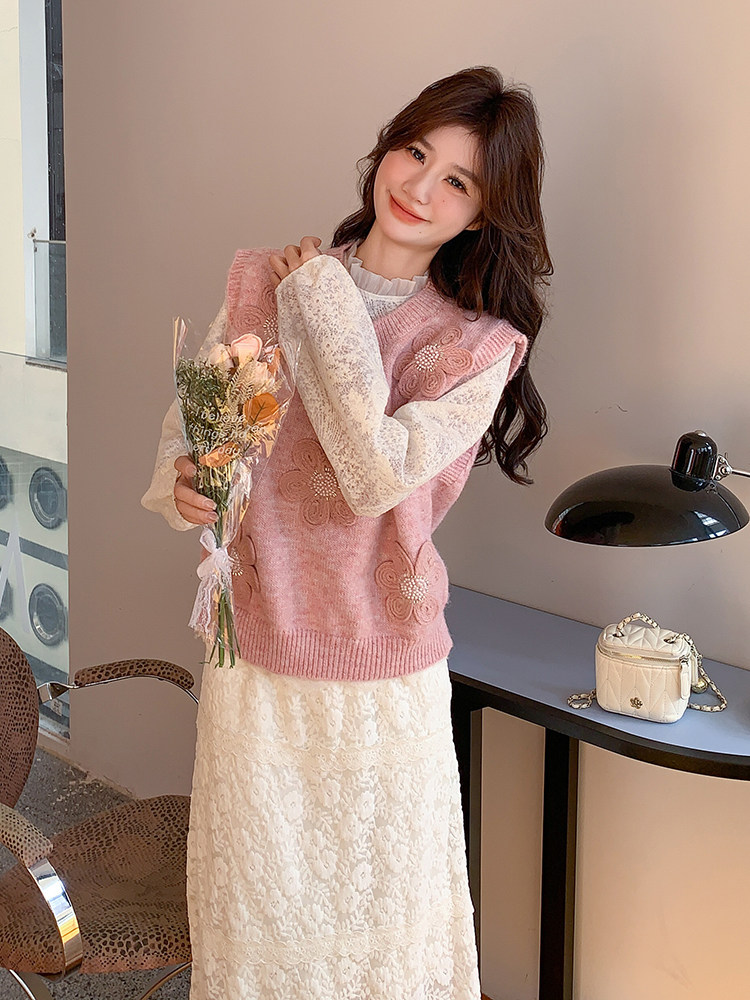 粉色甜美针织花朵马甲套装女2025春秋新款韩系气质显瘦减龄两件套,女装马甲,维壹