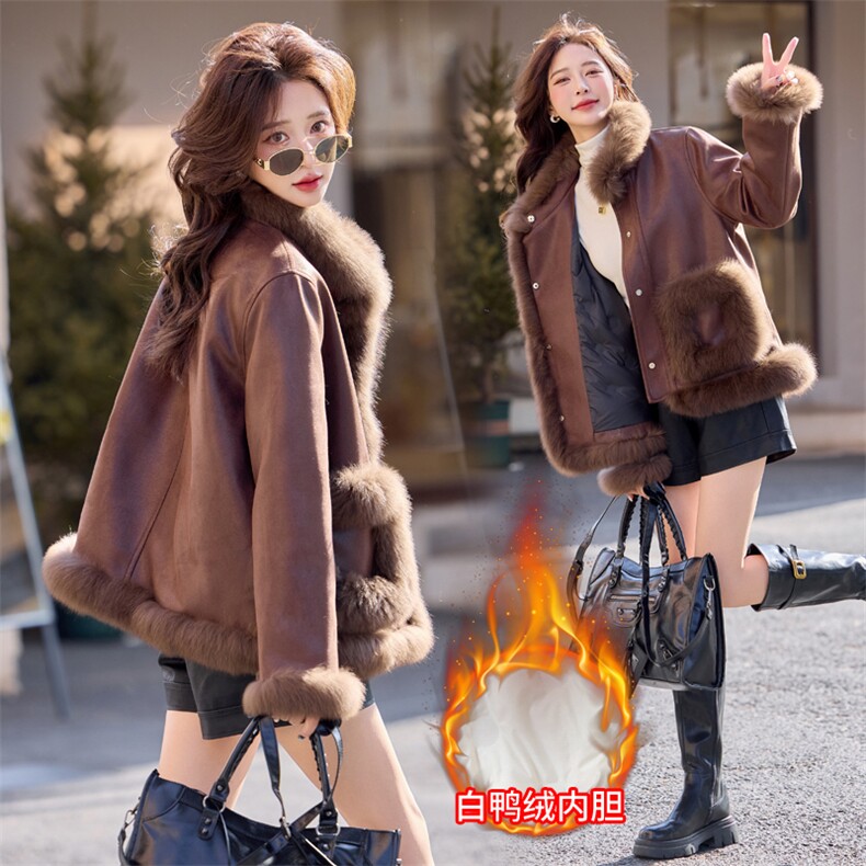 中古风狐狸毛皮草羽绒服女2024冬新款时尚气质白鸭绒内胆保暖大衣，女装皮草，雅静靓衣