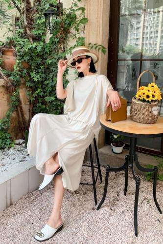 设计师小众宽松法式肌理感上衣+半身裙套装2021，女装半身裙，TS