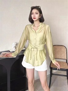 腰封盘扣小上衣图片