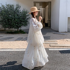 白色衬衣碎花半身裙套装女2025夏季新款韩系温柔风仙气减龄两件套，女装套装/套裙，2C299