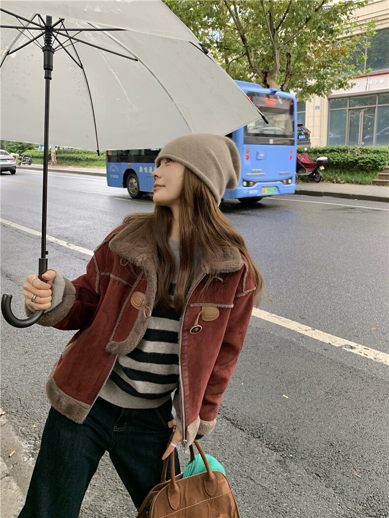 现货新款安哥拉红皮毛一体外套HW83P170K258,女装短外套,2D035